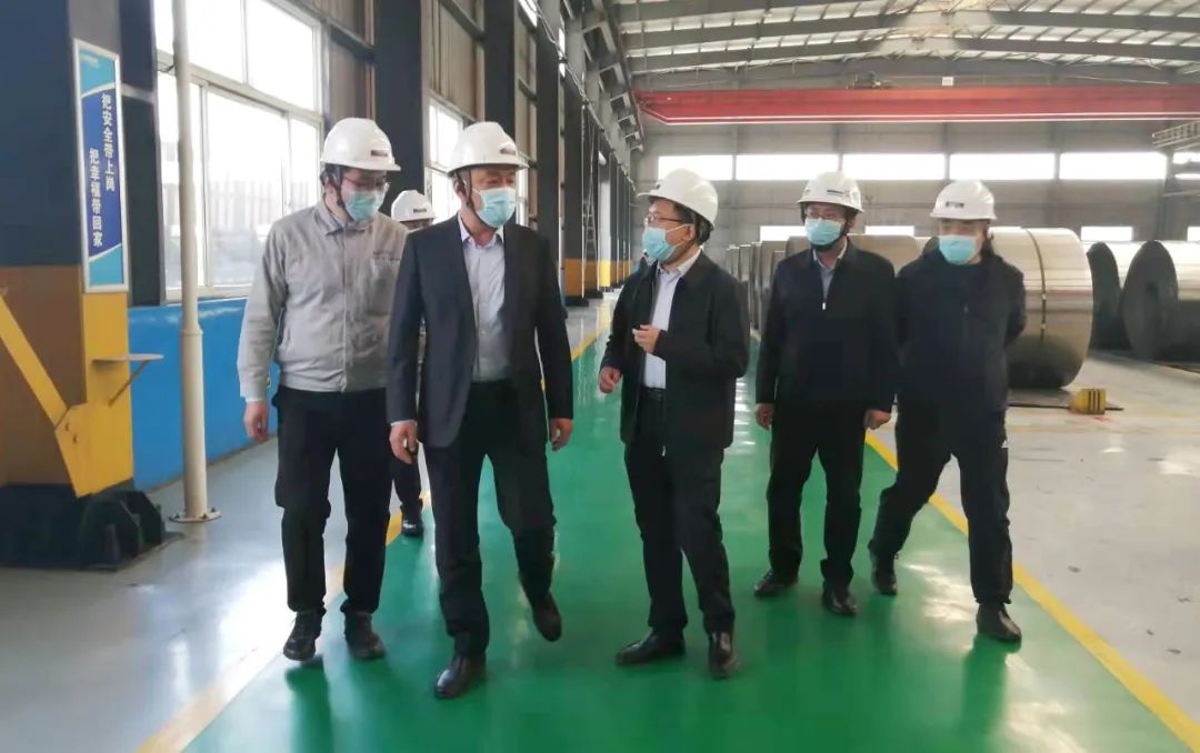 博興縣委常委、宣傳部部長、副縣長孫希軍一行到匯鑫集團(tuán)視察企業(yè)復(fù)工復(fù)產(chǎn)